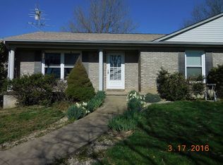 2065 Keene Troy Pike, Versailles, KY 40383