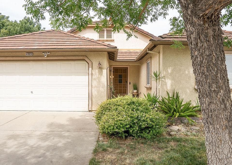 1st image of 4065 McKenna Dr
