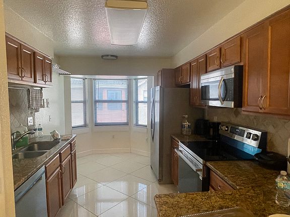 4th image of 7837 Sugar Bend Dr #7837