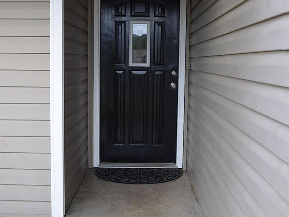 4th image of 351 Glenn Wade Way Unit 27