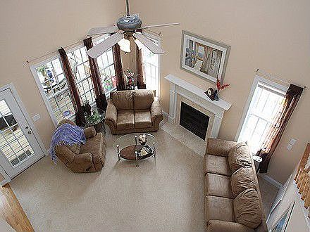 Spacious living room
