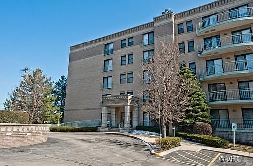 1st image of 4747 W Howard St #106A