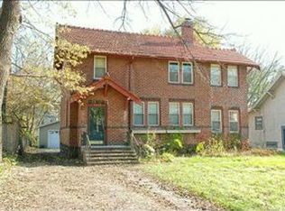 1225 44th St, Des Moines, IA 50311