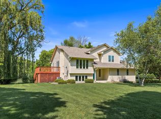6260 Wessel Ct, Eden Prairie, MN 55346
