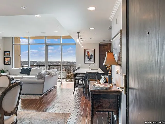 4242 Broadway St #802 — Photo 22