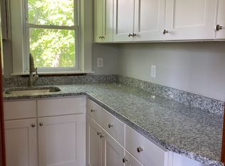 6 Dover St #2, Fairhaven, MA 02719