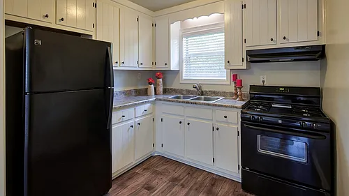 The Sterling Apartment Homes Photo 1