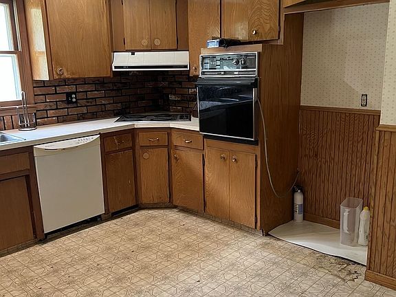 5th image of 4514 Primrose Ln