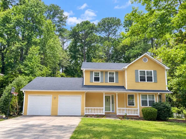 485 Jaywood Dr, Stone Mountain, GA 30083