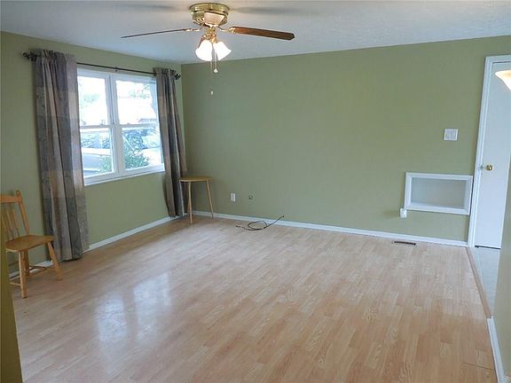 2nd image of 10237 Chris Dr