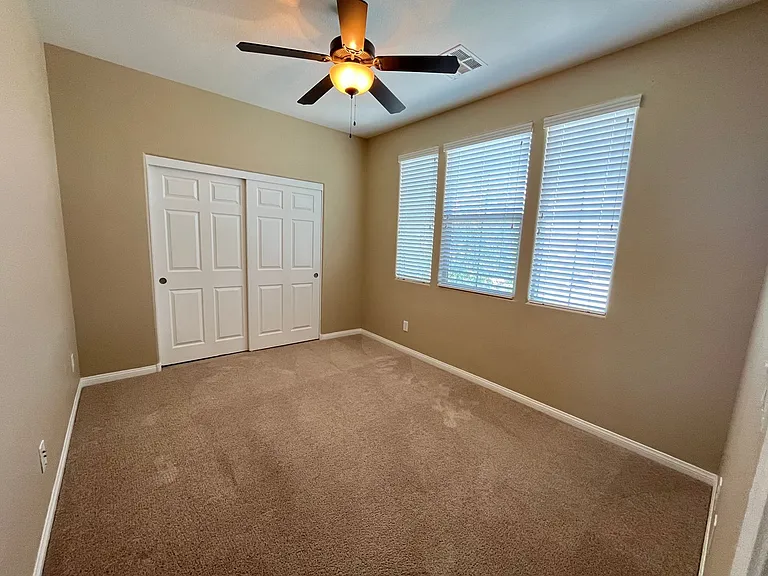 5547 Fairmeade Way — Photo 18