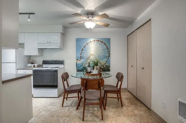 Mountain High Apartments — Photo 6