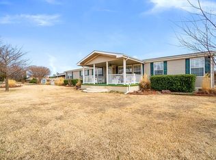 1700 Breezeway Hts, Harrah, OK 73045