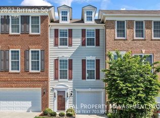 42822 Bittner Sq, Ashburn, VA 20148
