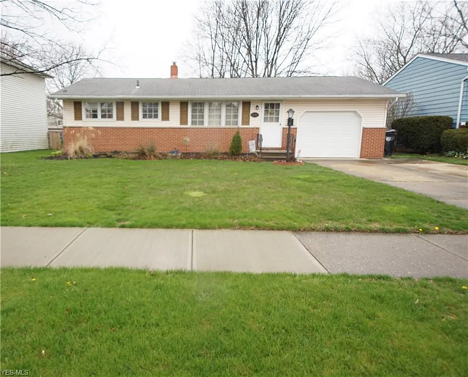 6534 E Vancey Dr photo 1