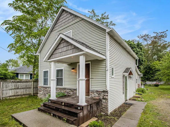 10933 Portage Rd, Portage, MI 49002