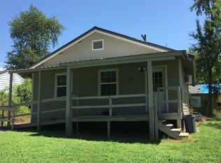 747 S Bluff Ave, Tahlequah, OK 74464