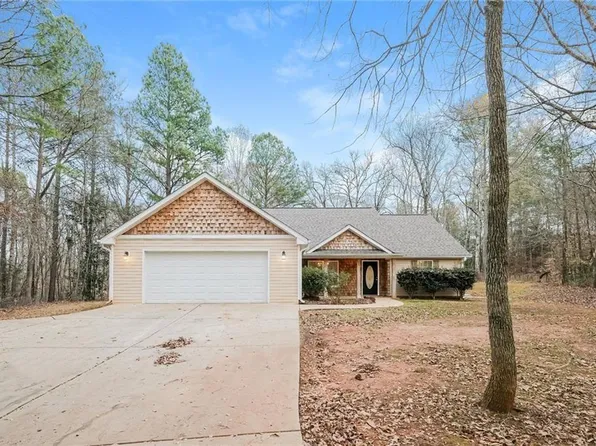 75 Pebble Xing, Covington, GA 30016