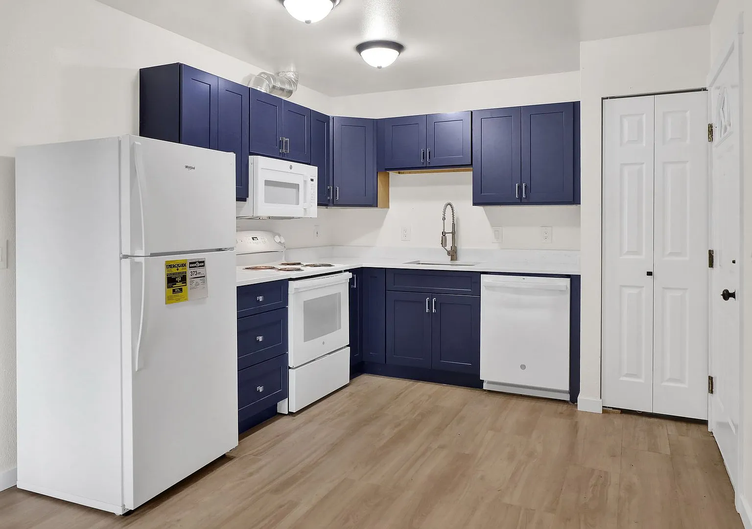 Barkley Suites — Photo 3