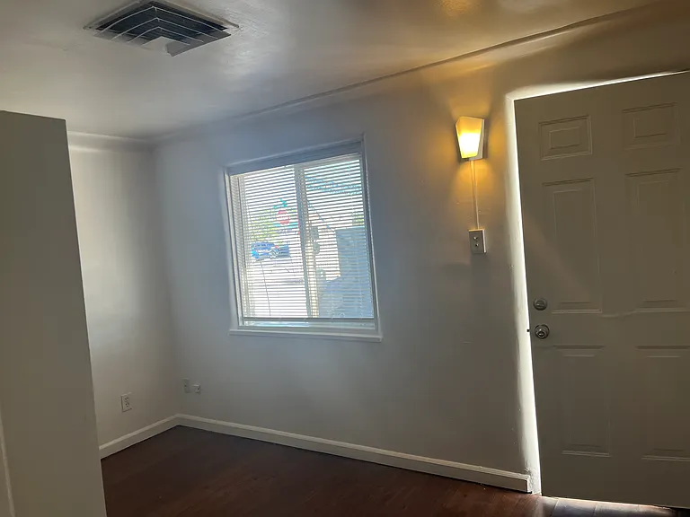Updated 2 bed / 1 bath in the Near North Valley — Photo 49