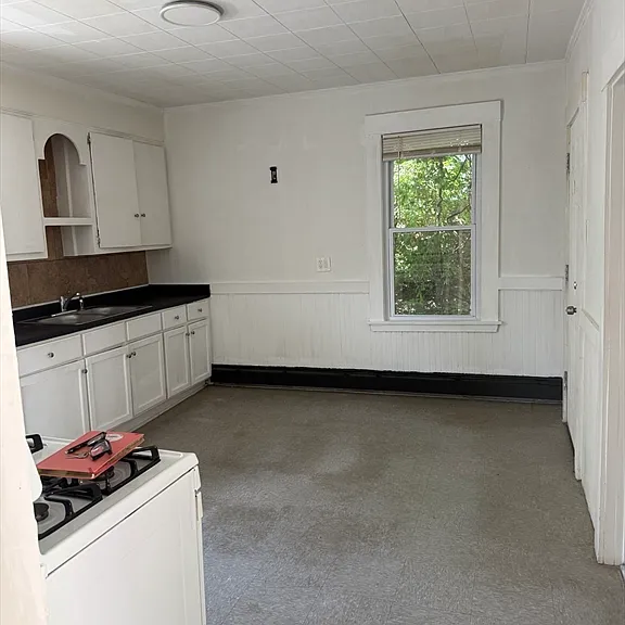 43 Wilson St #3 — Photo 4