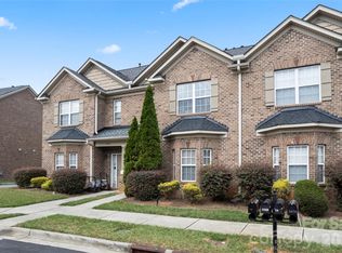 5678 Stafford Rd, Charlotte, NC 28215