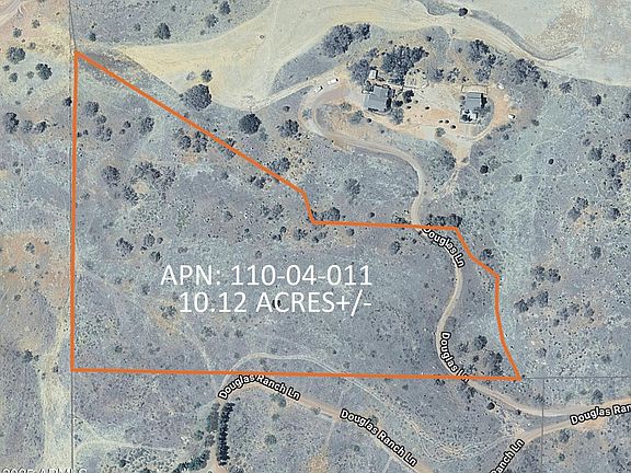 3rd image of 118 Douglas Lane #-