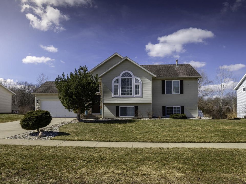 1st image of 7057 Terra Cotta Dr SE