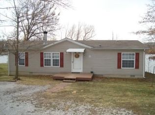 6 Middle Dam Rd, Pana, IL 62557