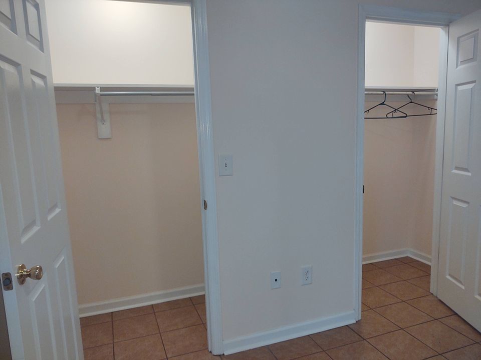 2 Closets in back bedroom
