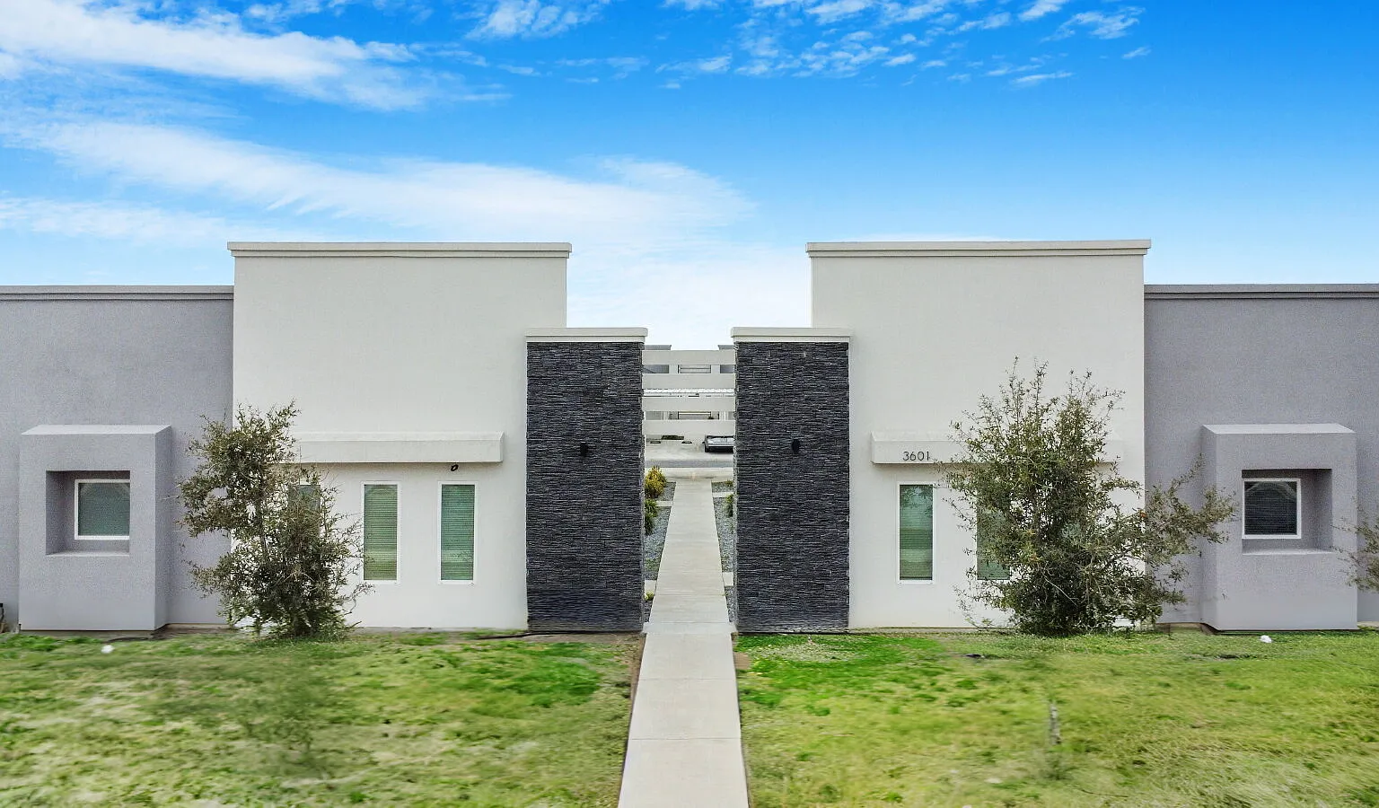 2 bed, 2.0 bath, $970 — Photo 1