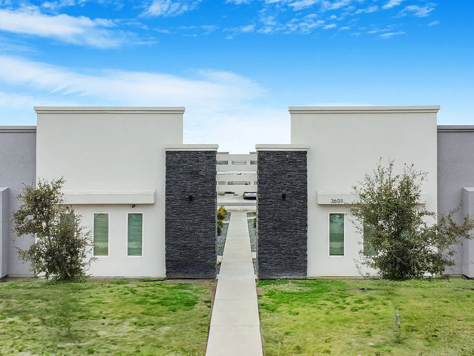 3601 Fuerte Ave #3