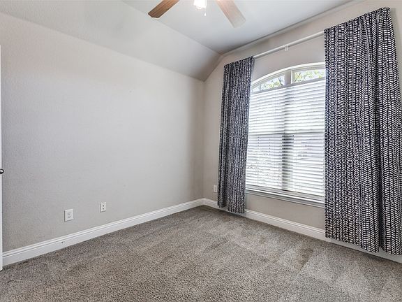 5th image of 2022 Rosebury Ln