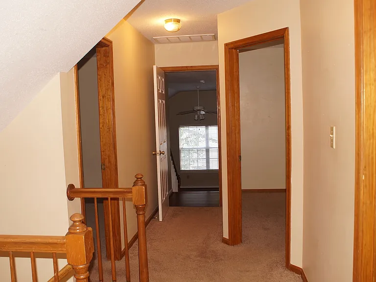 1221 Clearwater Ln — Photo 37