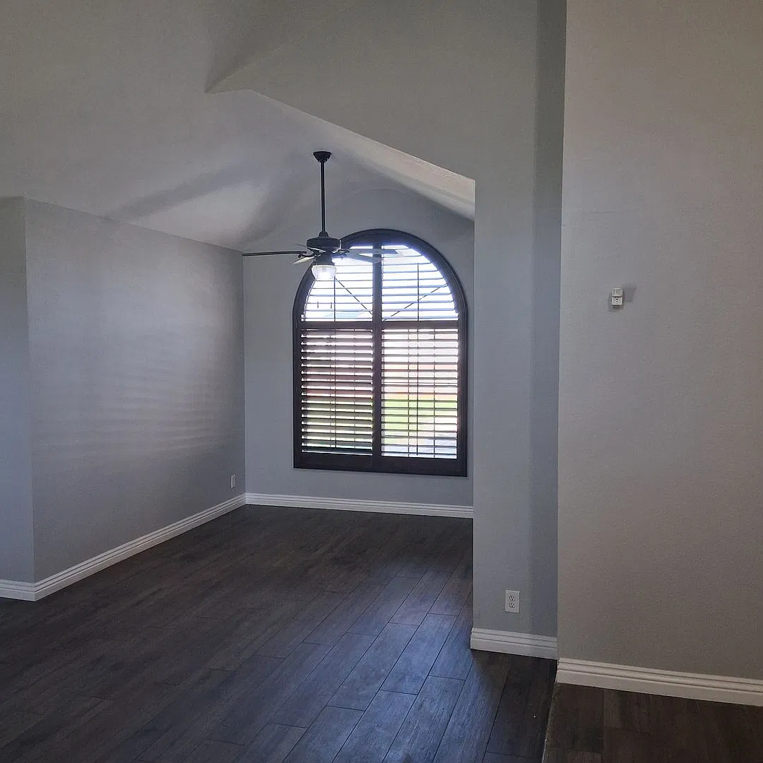Awesome Pool Home South Corona 4 bedroom 3 bathroom 13016 Mew Cr. — Photo 3