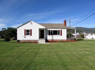 1233 Broad Street Ext, Elizabethton, TN 37643