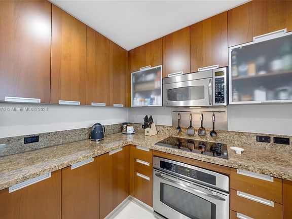 4th image of 7901 Hispanola Ave APT 903