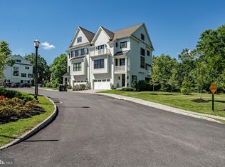 415 Maplewood Ave, Wayne, PA 19087