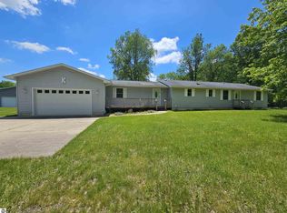 10955 W Rosted Rd, Lake City, MI 49651