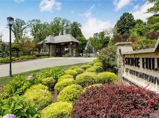 79 Stone Hill Dr, Syosset, NY 11791