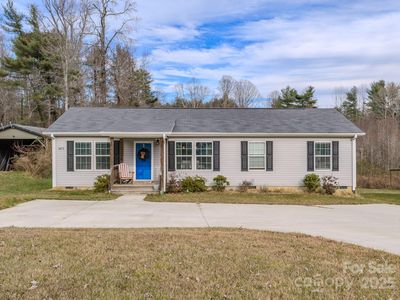 1471 Howard Gap Loop Rd, Flat Rock, NC, 28731