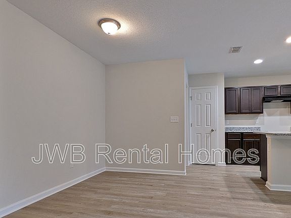 4th image of 8629 Osteen St