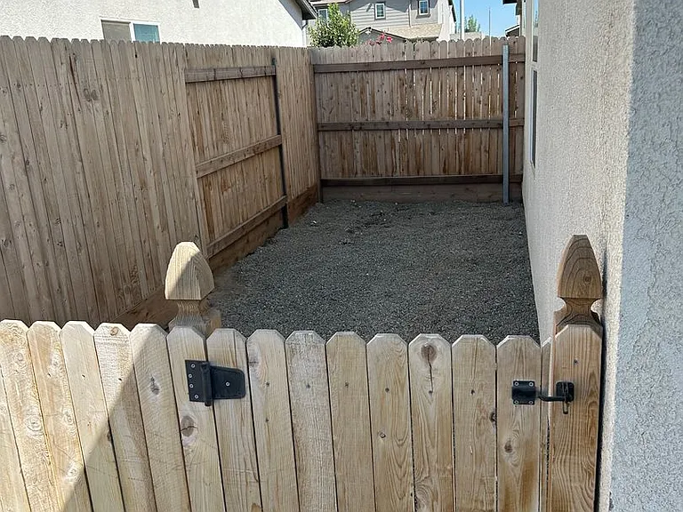 2249 Hough Ave — Photo 28