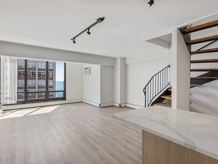 The Duplex Tower — Photo 51