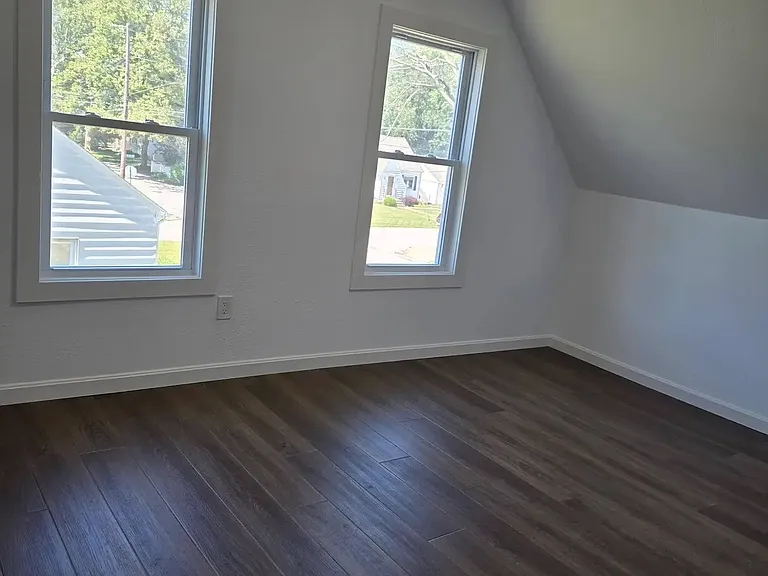 2210 Hampton Rd — Photo 13