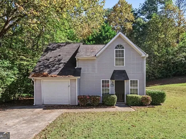 7077 Stonecreek Dr, Douglasville, GA 30134