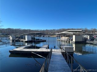 19 Crocker Ct, Lake Ozark, MO 65049