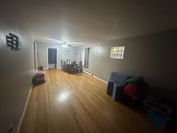 3rd image of 9514 S Sawyer Ave