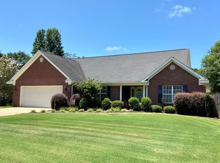 164 Drake Cir, Columbus, MS 39702