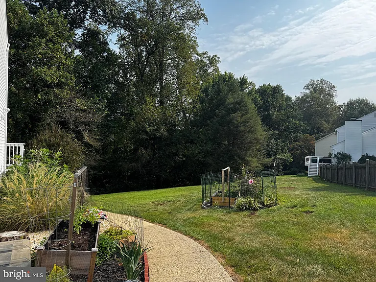 8268 Rippling Branch Rd — Photo 21